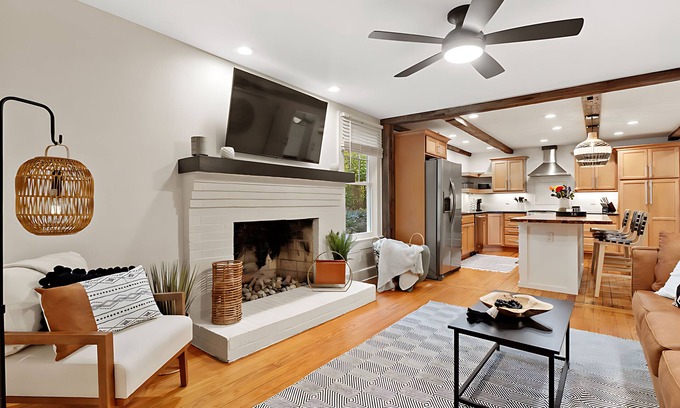 Wake Forest Casa | Historic Downtown Wake Forest Bungalow