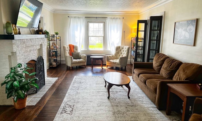 Medina Casa | Historic & Family Owned