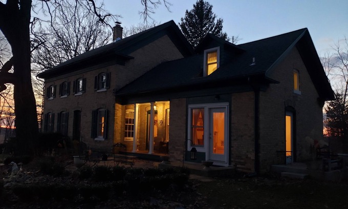 Pell Lake Otro | Farmette histórico - The Chicken Coop Inn