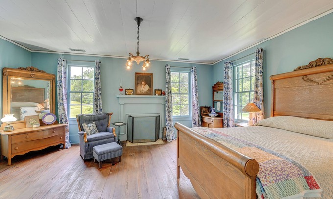 Stokes Casa | Historic Farmhouse ~ 15 Mi to Winston-Salem