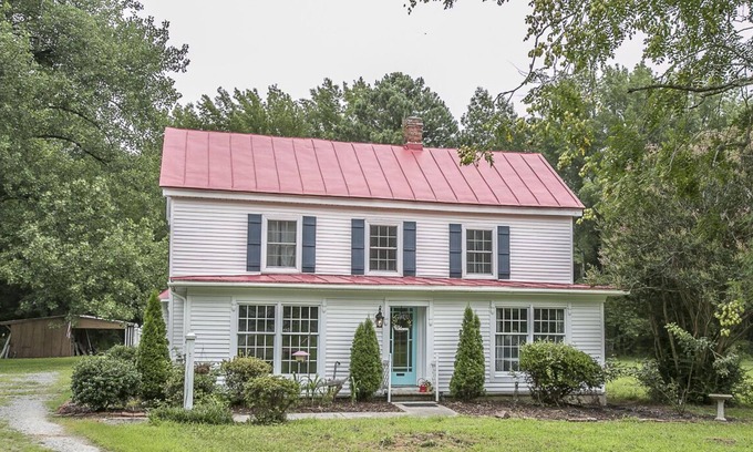 Ware Otro | Historic Farmhouse. Peace & Quiet on 5 acres