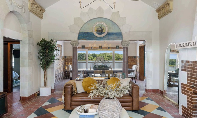 Glenview Casa | Historic Gaffney House, Exclusive River Estate