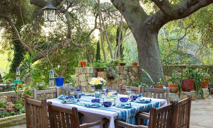 Ventura County Casa | Historic Glamours Retreat in the Woods with Swimming Pond