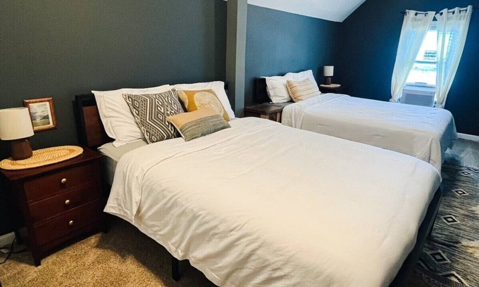 Fargo Casa | Historic Hawthorne Home Near Downtown Fargo