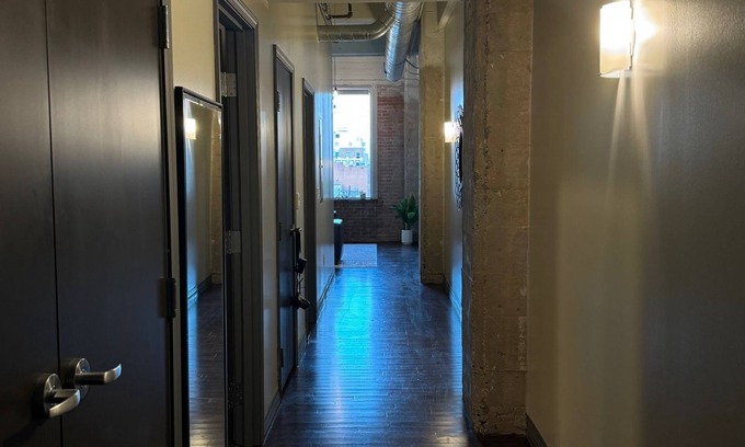 McLean Apartamento | Historic Heart of Dallas ll Pool View