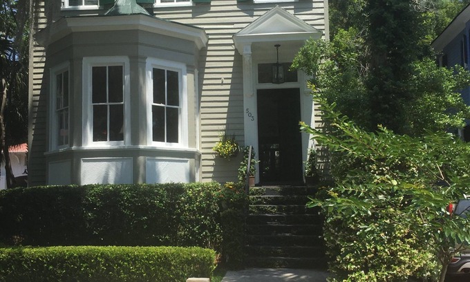 The Point Casa | Historic home centrally located on The Point in Beaufort's Historic District