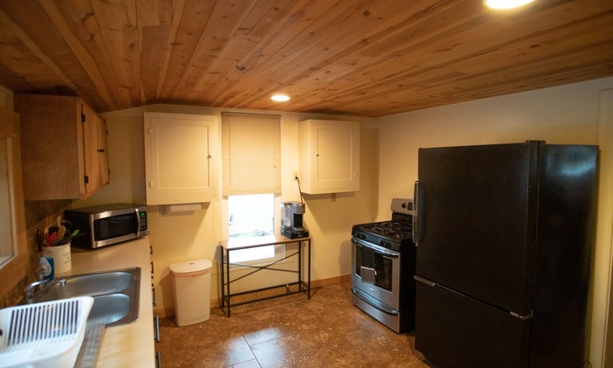 Creede Casa | ~~New Listing~~ Historic home in Creede with lots of outdoor space.