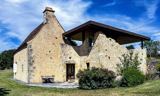 Bayac Casa | Historic house renovated into Boutique