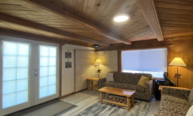 Colville Casa | Historic Lake Roosevelt Home