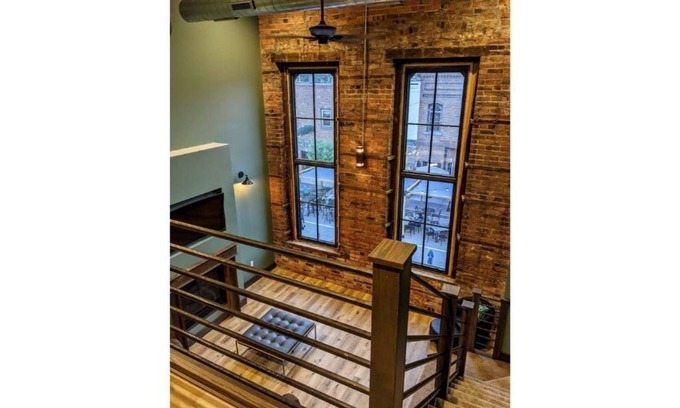 Utica Condominio | Historic Loft/Charlotte Suite/Starved Rock/Utica