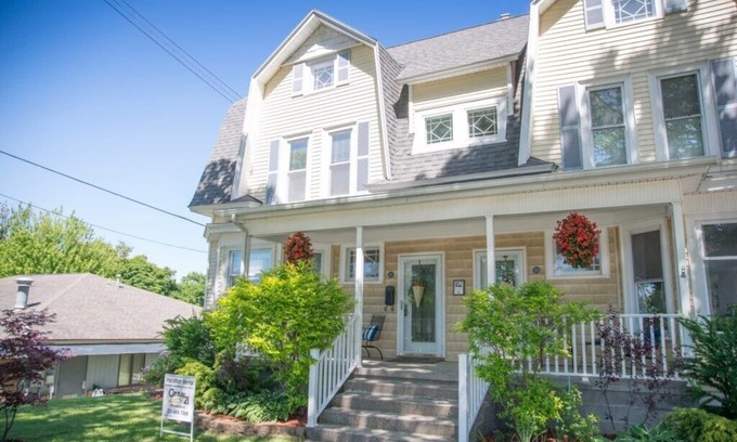 Manistee Casa | Histórico Manistee Townhome cerca del centro