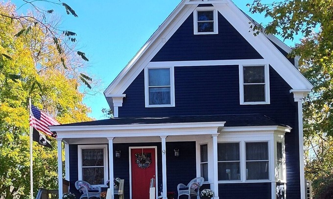 Kennebunkport Casa | Historic Seaward Cottage Located Mins of Dock Square