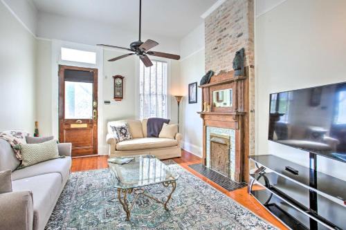 Mid-City Casa | Historic Townhome - 2 Mi to French Quarter!