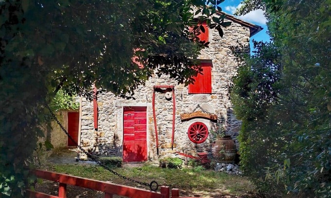 SantʼAndrea di Compito Casa | Historic Tuscan House: Your Refuge in Lucca