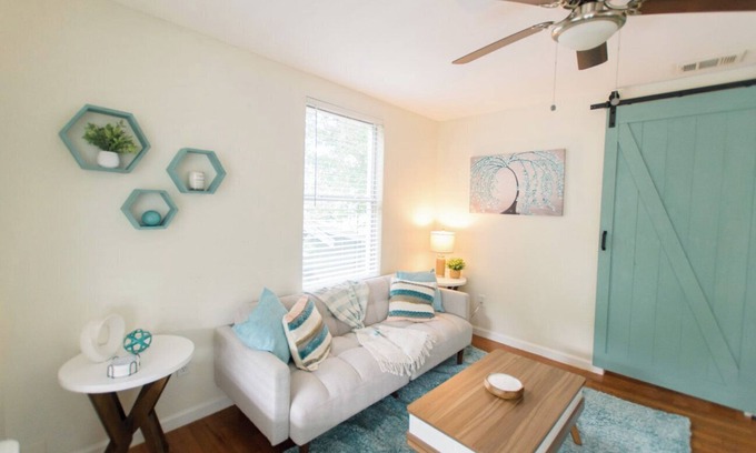 Historic Uptown Apartamento | Historic Uptown Vibes - 1/1 Apartment #3