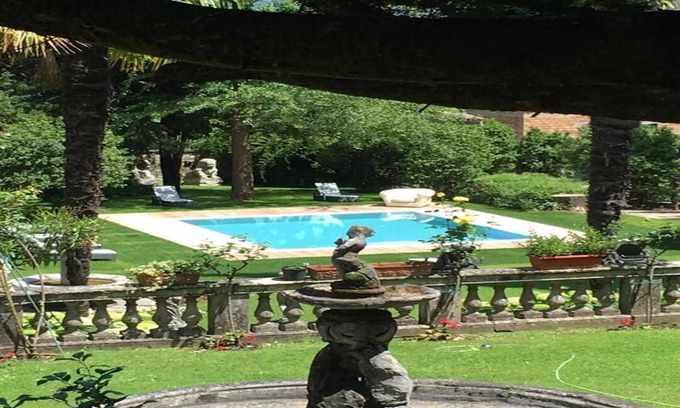 Riva del Garda Apartamento | Historic villa, 1 km to the beach, 500m to the city, pool, sauna