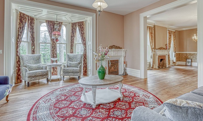 Bristol Casa | Historical 5-bedroom luxurious house