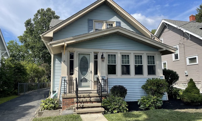 Orchard Park Casa | Historical Charm, in the Village of Orchard Park, easy to everywhere