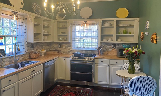 Clifton Casa | Historical getaway walking distance from the Pacolet river