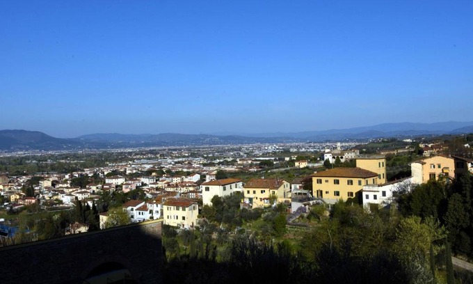 Lastra a Signa Apartamento | Historical palace in the heart of Tuscany