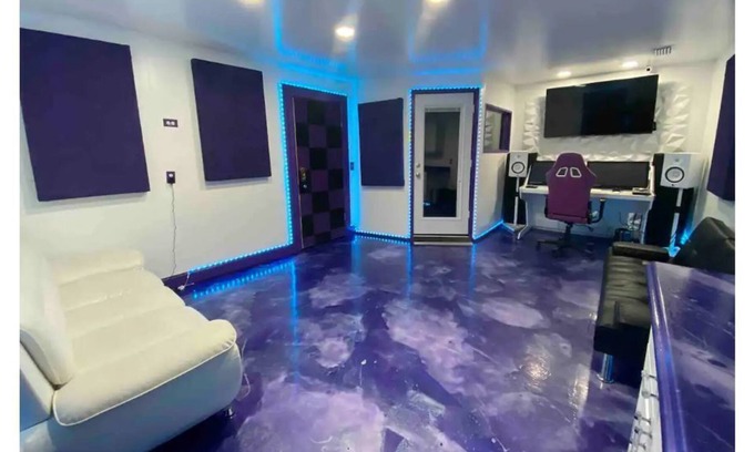 Ocoee Casa | Hit House Studios Entire Home Built For Creatives!