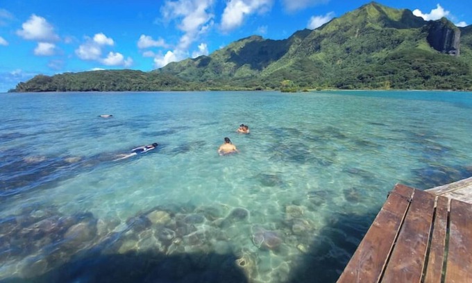Teahupoo Casa | Hitinui and Tiarenui house