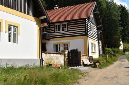 Kokorin Cama Y Desayuno | Hlučov - Penzion & Restaurace