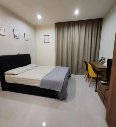 Batu Lintang Apartamento | HM Staycation at Kozi Square
