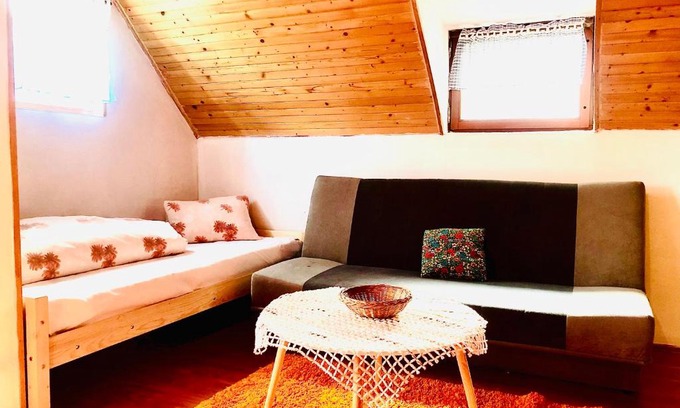 Spisske Bystre Apartamento | Hnedý domček