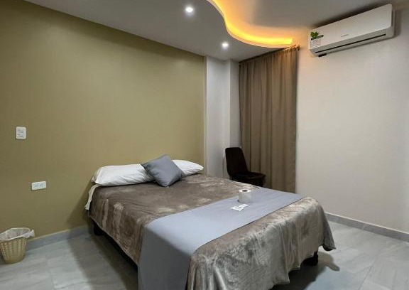 Santo Domingo de los Colorados Hotel | Hotel Tonaka