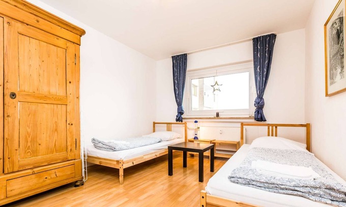 Kalk Apartamento | HÖ01 large apartment with dryer and washing machine