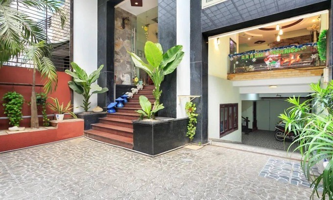Go Vap Hotel | Hoang Yen Nhi Hotel - by Bay Luxury