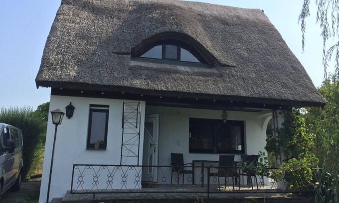 Eggesin Casa | Hobbithaus resort