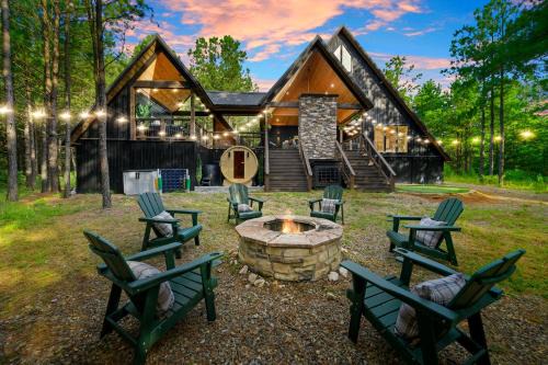 Hochatown Casa | Hoch-A-Frame I Sauna-Hot Tub-Putt Putt-Firepit