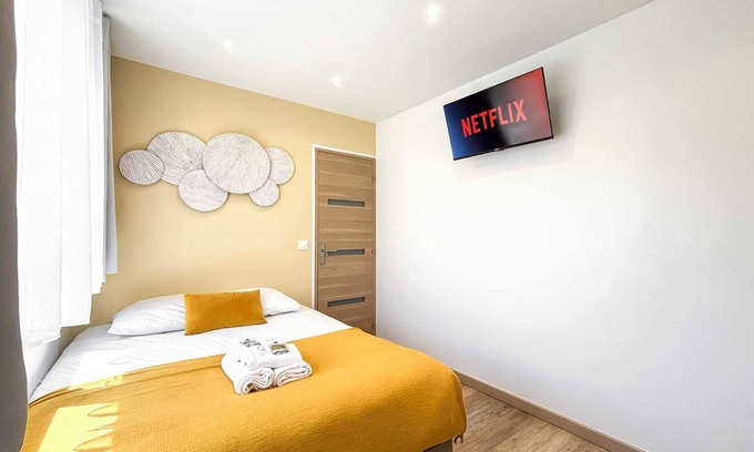 Le Pre-Saint-Gervais Apartamento | Hoche A 12 - Studio Apartment, Sleeps 2