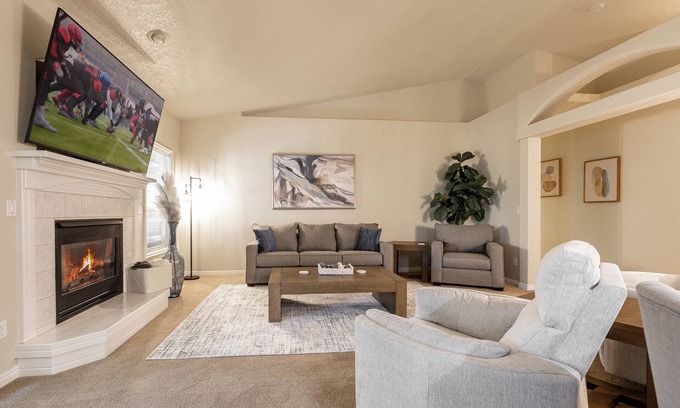 Eagle Casa | Hogan's Fairway Landing
