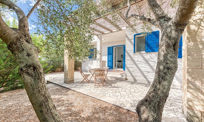 Marina di Novaglie Casa | Casa vacacional L'Ulivo di Novaglie con terraza y aire acondicionado, apta para mascotas