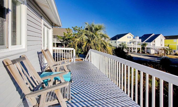 Holden Beach Casa | Holden onto Sunshine