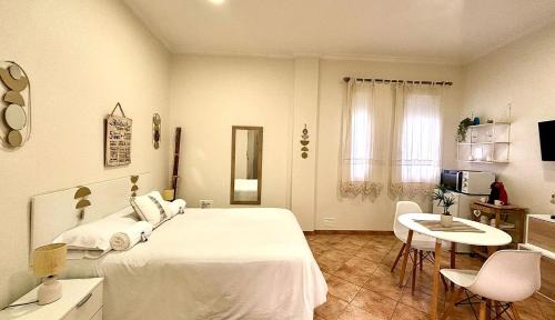 Centro histórico de Baiona Apartamento | Holibai, Ruliña , Single Private Ensuite,