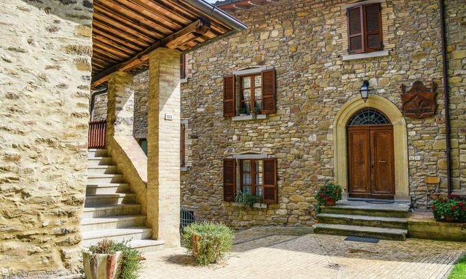 Bivio Lugnano Casa | Casa Monte Santa Maria con Piscina