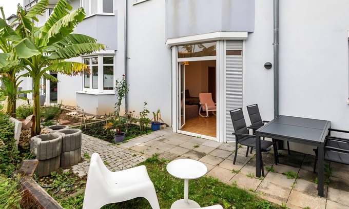 Ballrechten-Dottingen Apartamento | Apartamento 'Haus Castellblick' con vistas a la montaña, terraza privada y Wi-Fi