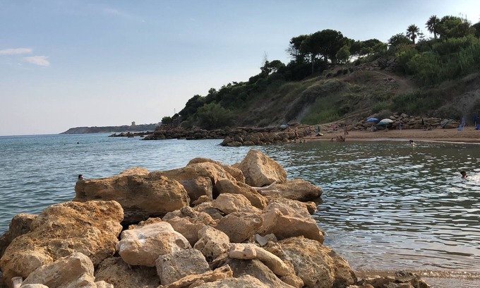 Isola di Capo Rizzuto Apartamento | Apartamento vacacional "Capo Rizzuto 3" con vistas al mar, terraza privada y Wi-Fi