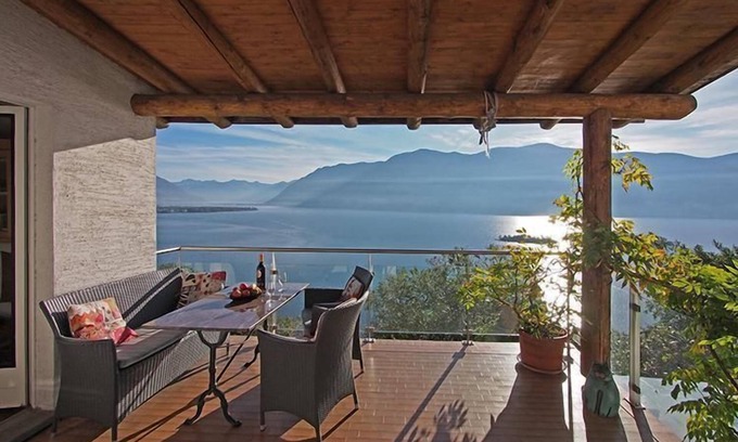 Porto Ronco Apartamento | Apartamento de vacaciones Ronco sopra Ascona para 1 - 2 personas con 1 dormitorio - Apartamento