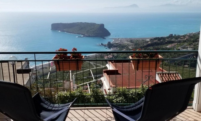 San Nicola Arcella Apartamento | Apartamento de vacaciones Guardia Piemontese para 1 - 2 personas con 1 dormitorio - Casa adosada