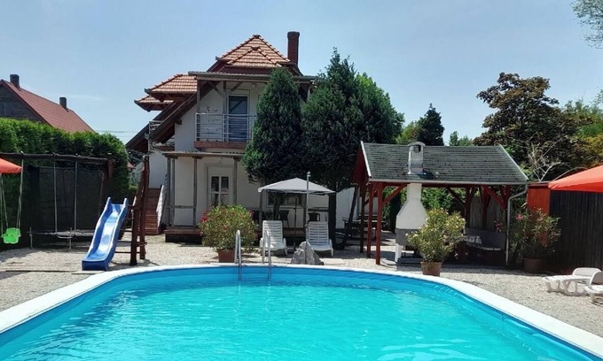 Balatonmariafurdo Apartamento | Apartamento de vacaciones Balatonmáriafürdõ para 1 - 2 personas con 1 dormitorio - Apartamento