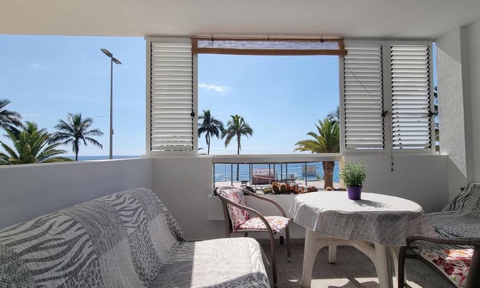 Puerto Naos Apartamento | Holiday apartment Puerto de Naos for 1 - 5 persons with 2 bedrooms - Holiday apartment in one or mul