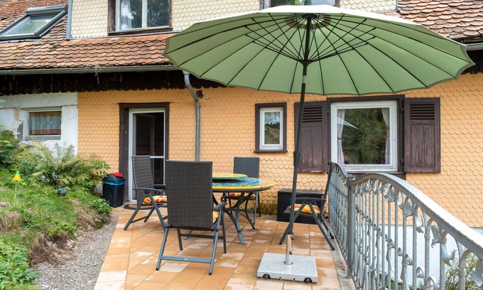 Triberg im Schwarzwald Apartamento | Apartamento vacacional '1' con vistas a la montaña, jardín comunitario y Wi-Fi