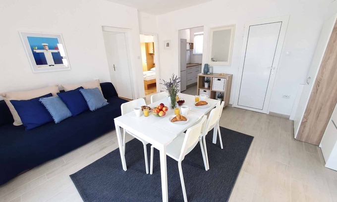 Municipality of Trogir Apartamento | Apartamento vacacional a 80 m de la playa