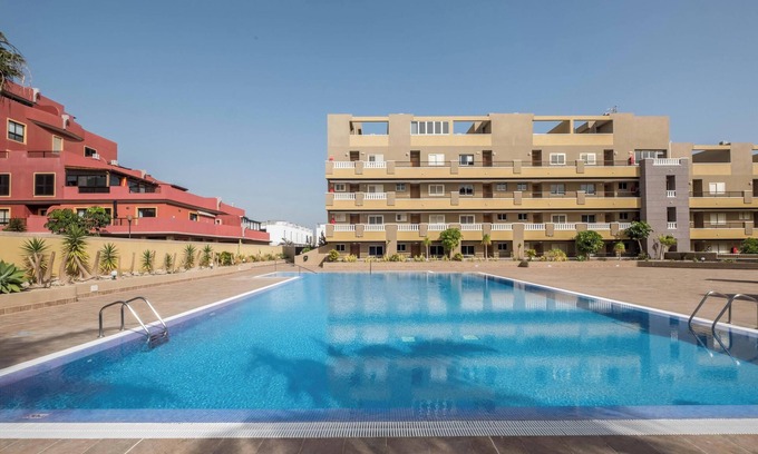 El Medano Apartamento | Apartamento vacacional "Apartamento en el Médano" cerca de la playa con Wi-Fi y piscina compartida