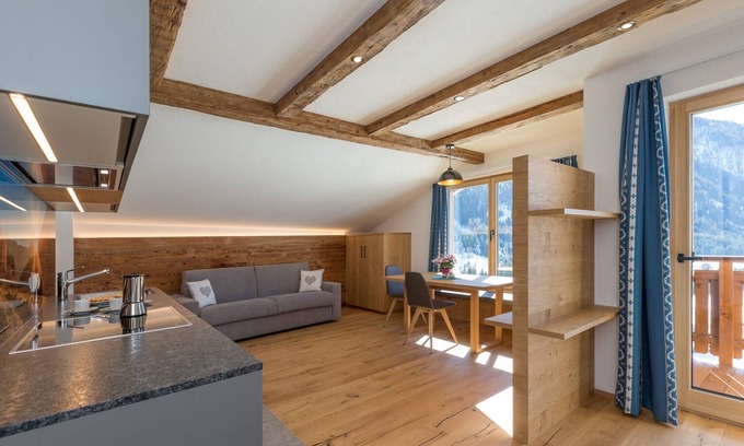 Valle di Casies Apartamento | Apartamento 'Ausserharmerhof Himmelreich' con vistas a la montaña, jardín compartido y Wi-Fi
